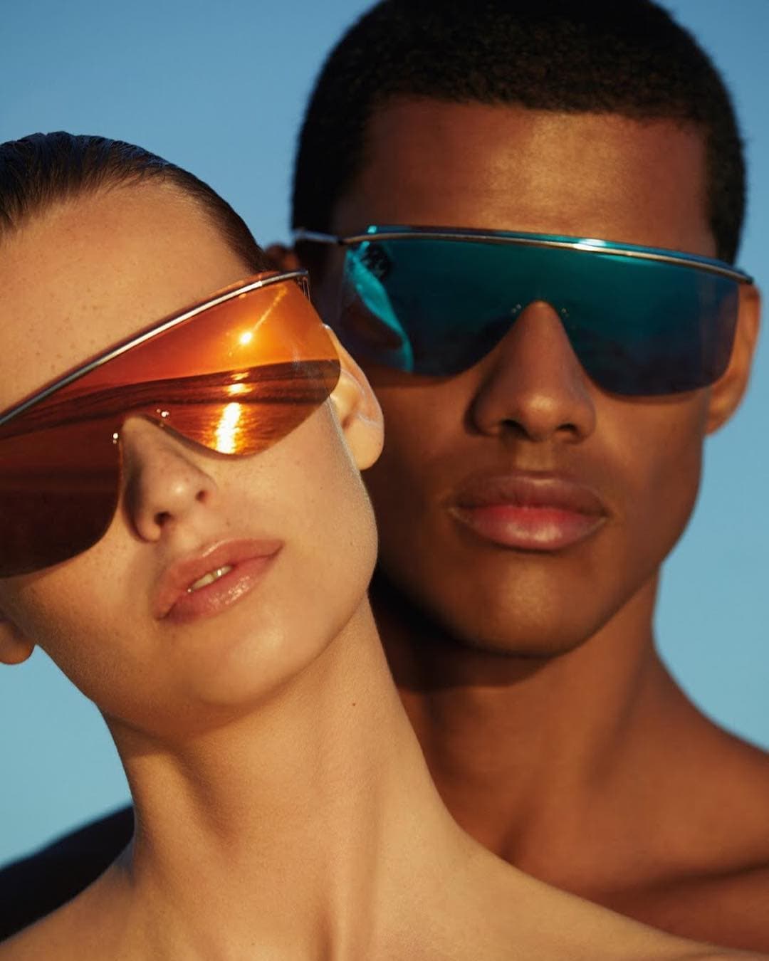 Hawkers 2018 campaign: two models wearing mirrored sunglasses